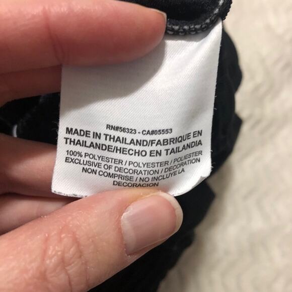 NIKE Sports Shorts Polyester Elastic Wasit Size Boys Kids L Retro Sport Athletic - Picture 5 of 7